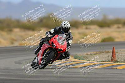 media/Jan-15-2023-SoCal Trackdays (Sun) [[c1237a034a]]/Turn 15 (1pm)/